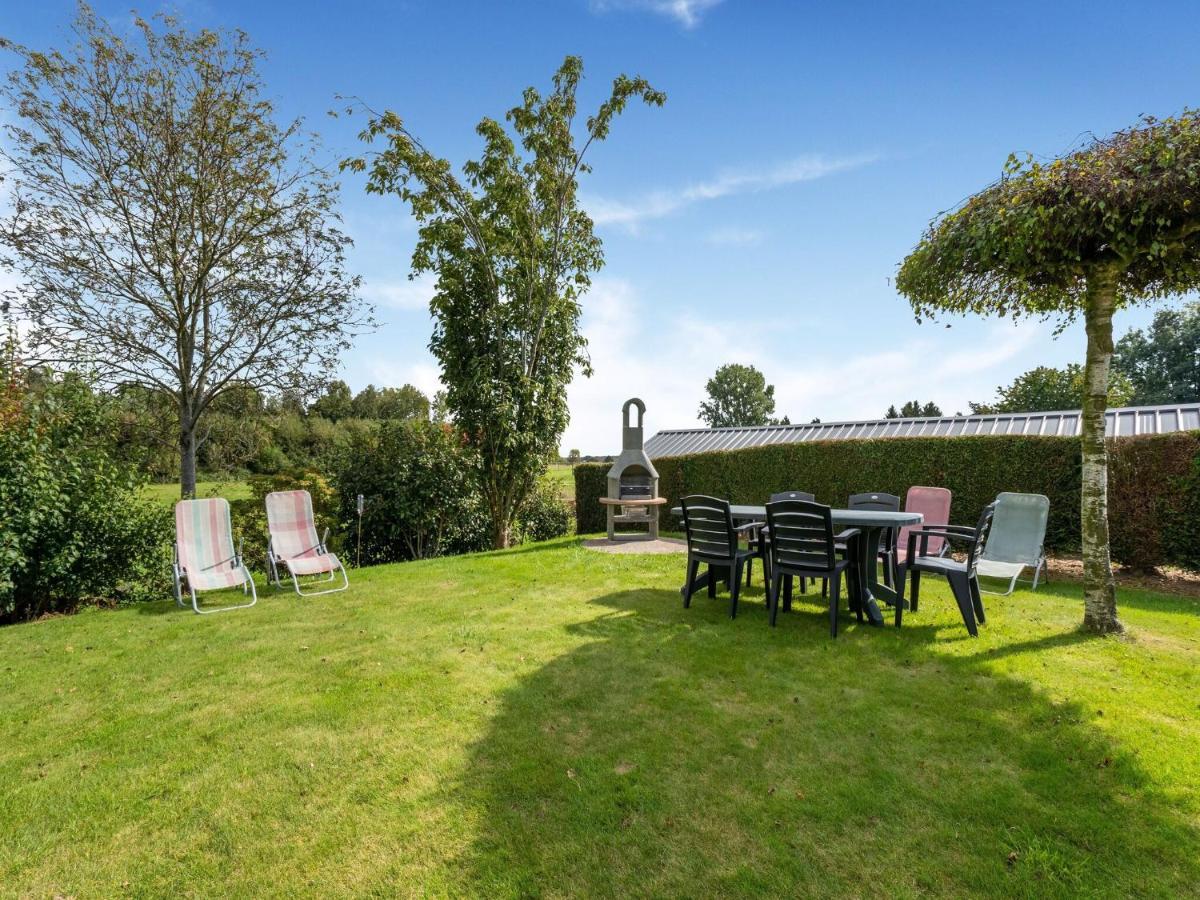 Stunning Holiday Home In Oombergen With Terrace And Garden Zottegem Zewnętrze zdjęcie
